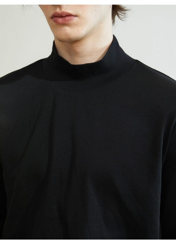 High neck stretch thread black white backing shirt