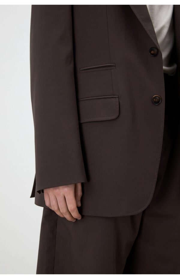 Spring and summer deep oak color leisure suit imported blended fabric