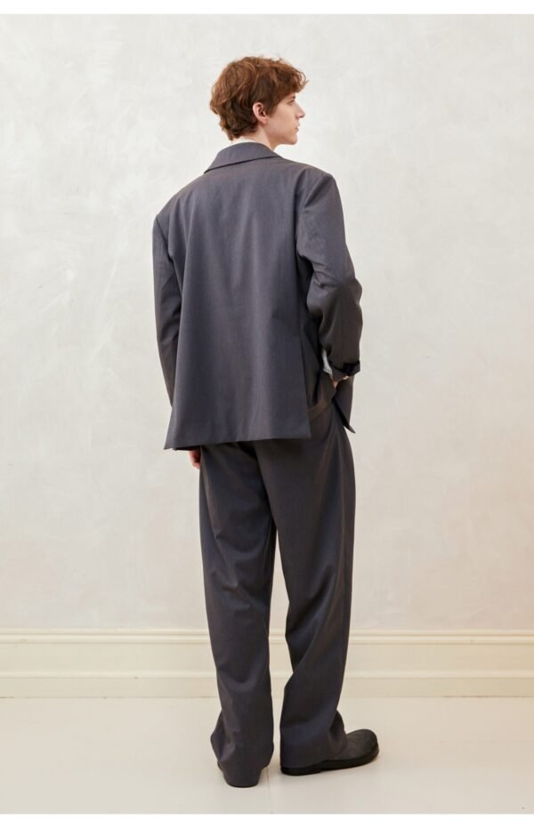 Loose fall shoulder double breasted casual suit