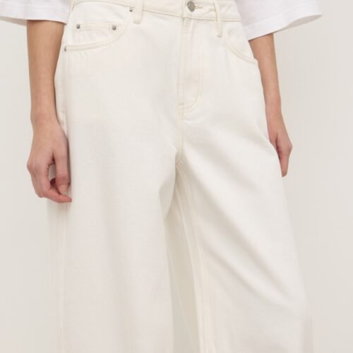 High Rise Barrel Jean