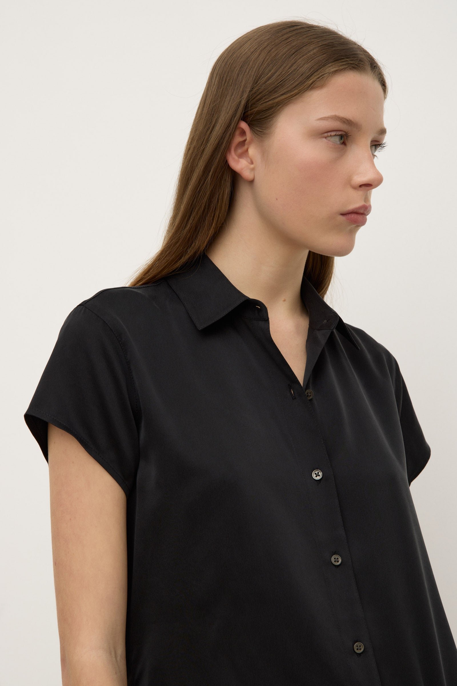 Karri Silk Short Sleeve Shirt