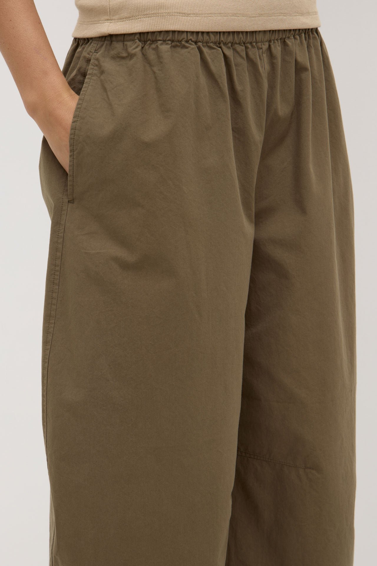 Lola Barrel Pant