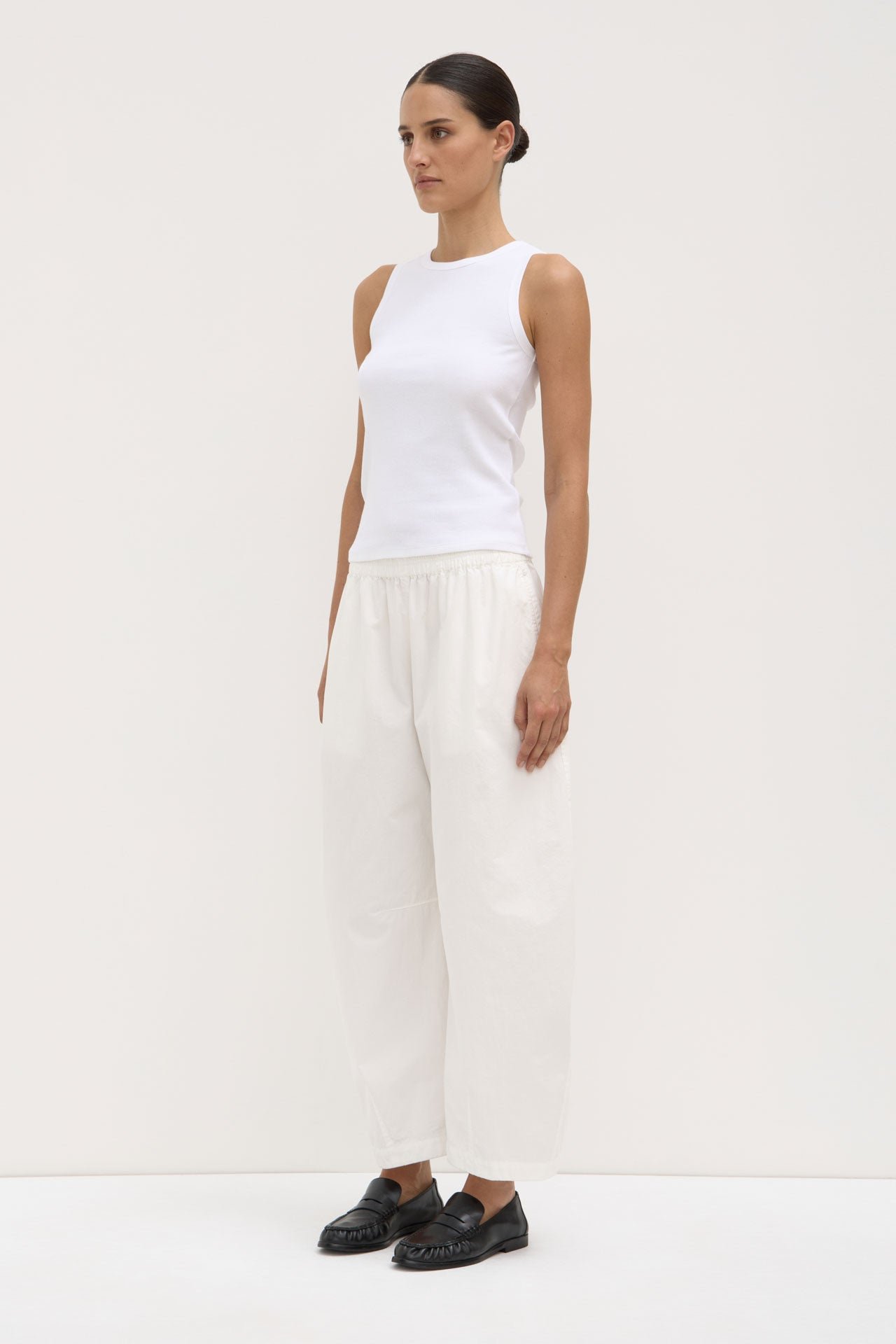 Lola Barrel Pant
