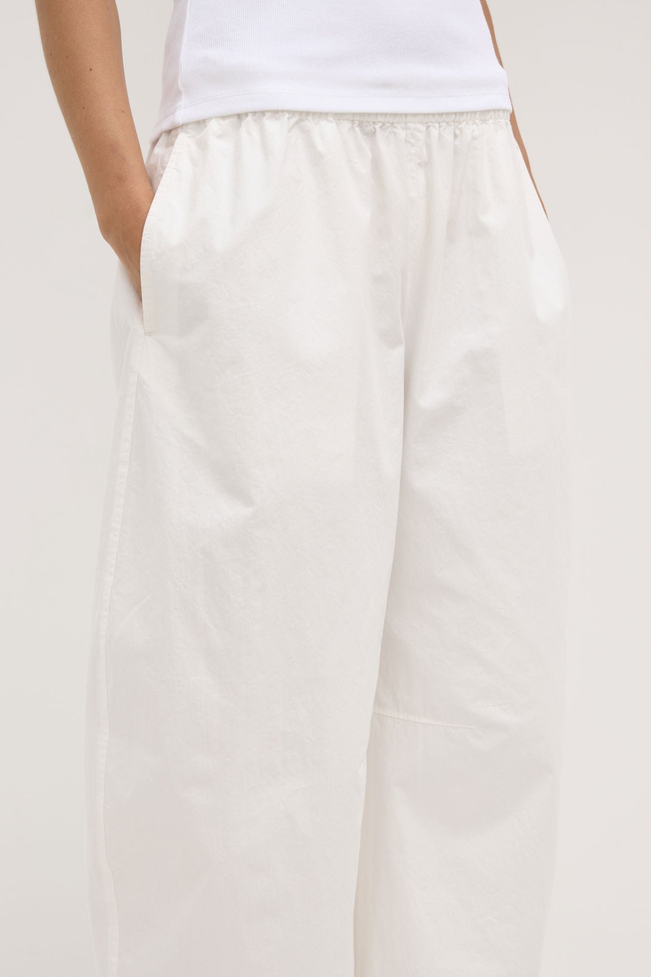 Lola Barrel Pant